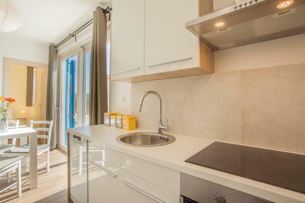 Apartment D เซรส ภายนอก รูปภาพ